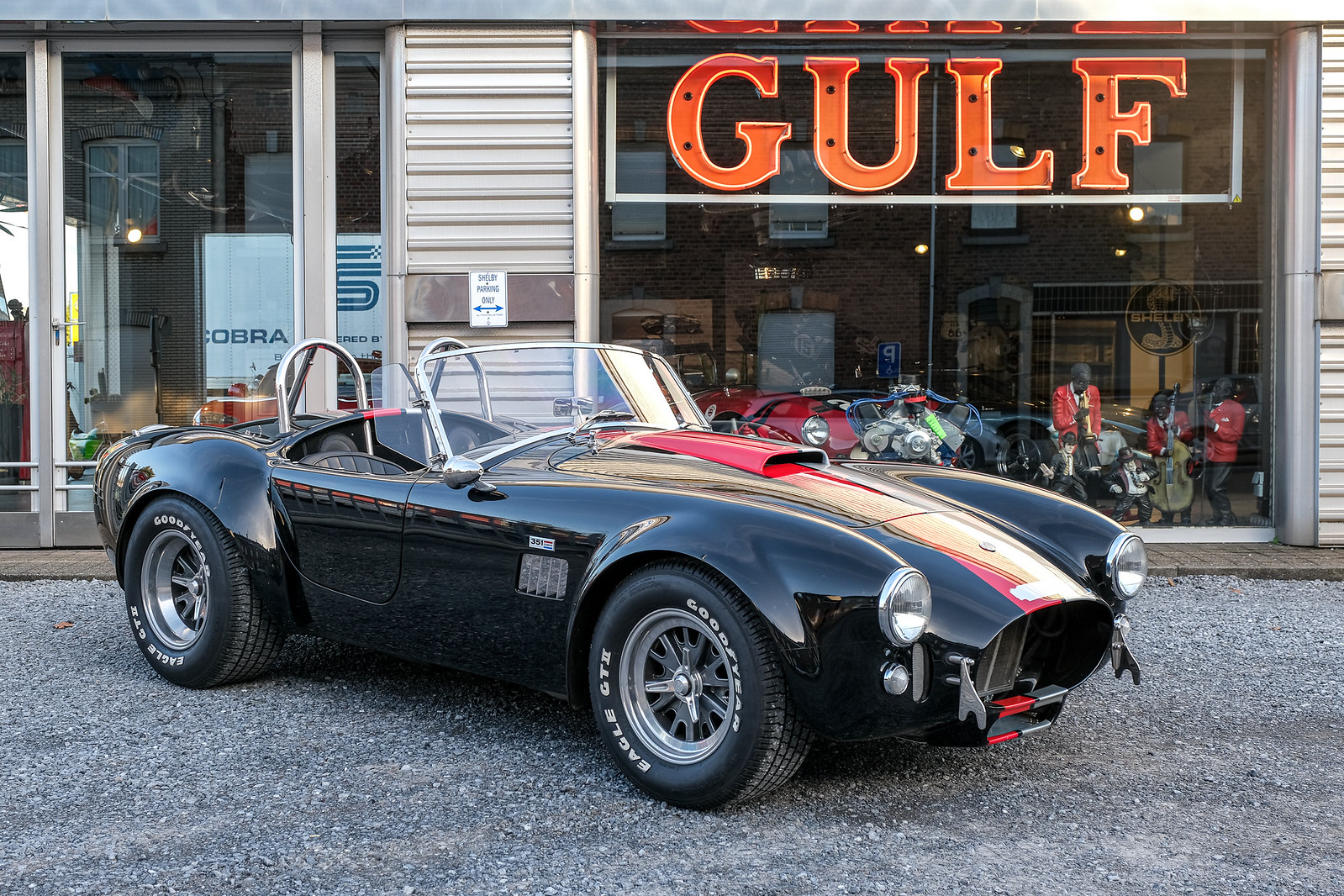 Cobra 351 noire (16)