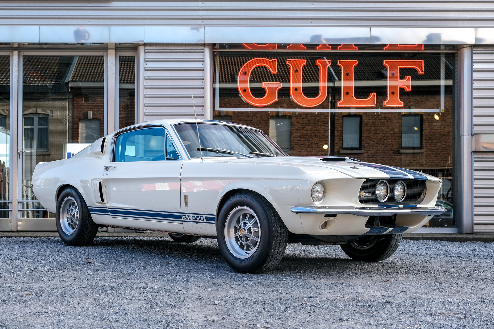 Shelby GT350 Blanche 1967 (2)